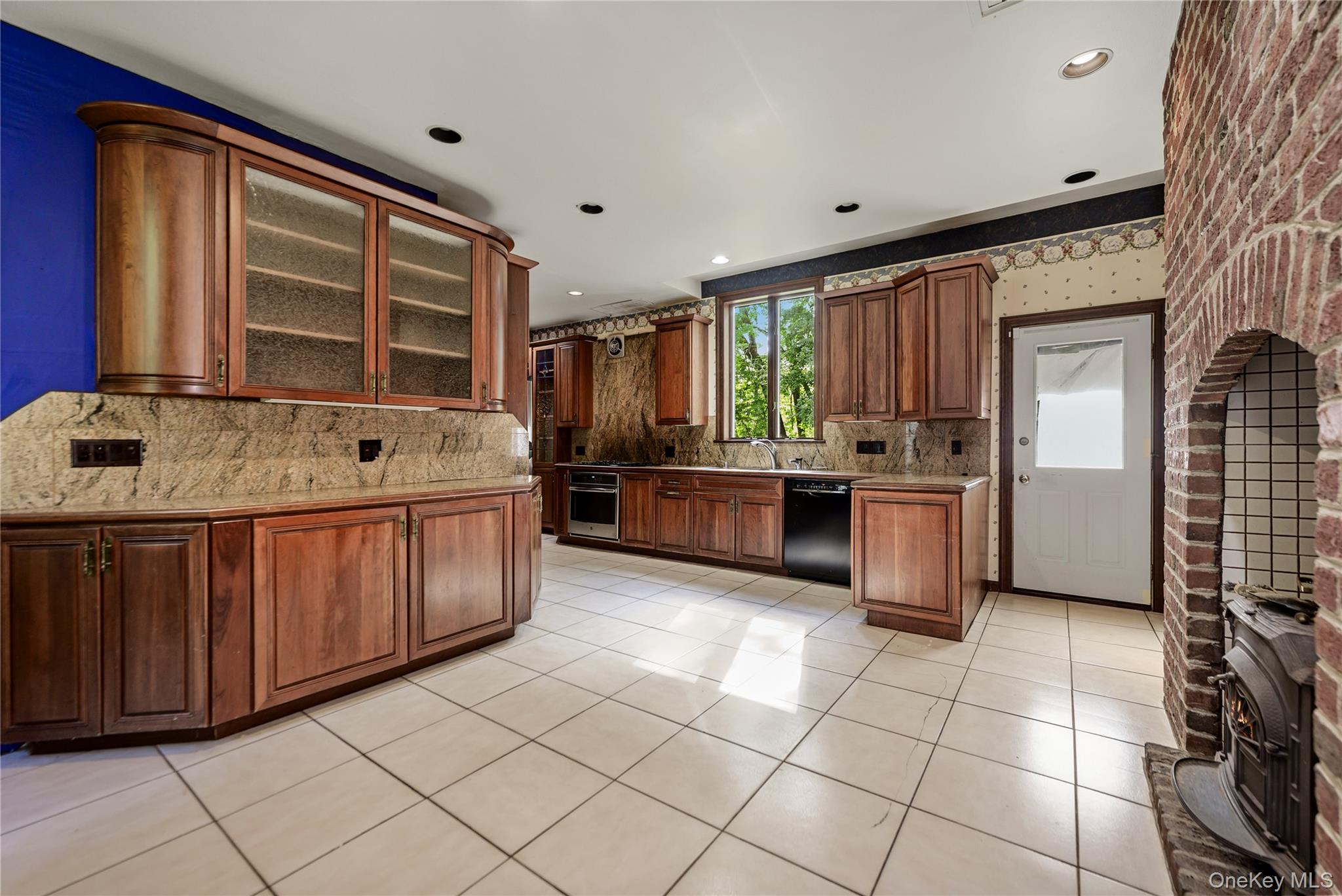 51 Lake Avenue – For Sale photo 14