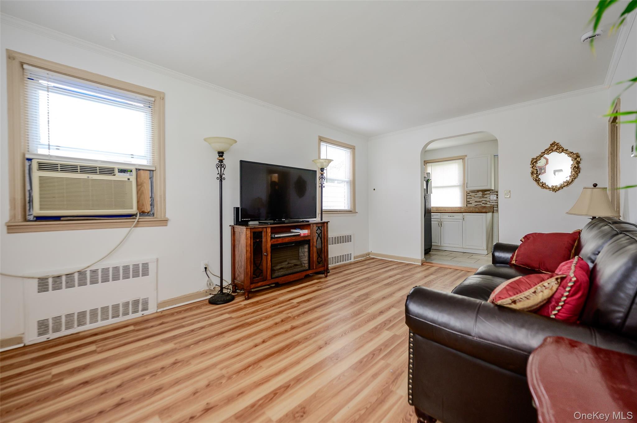596 Irving Street – For Sale photo 18
