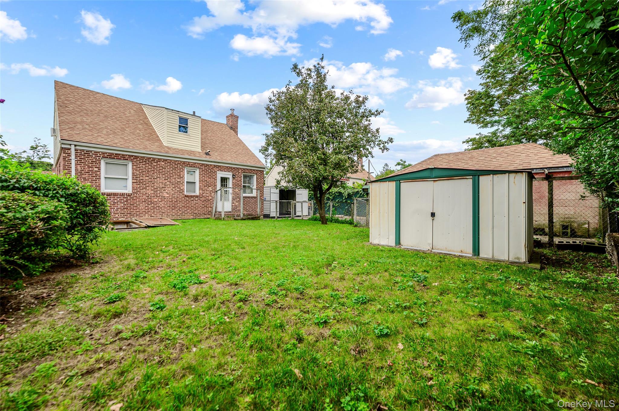 596 Irving Street – For Sale photo 20