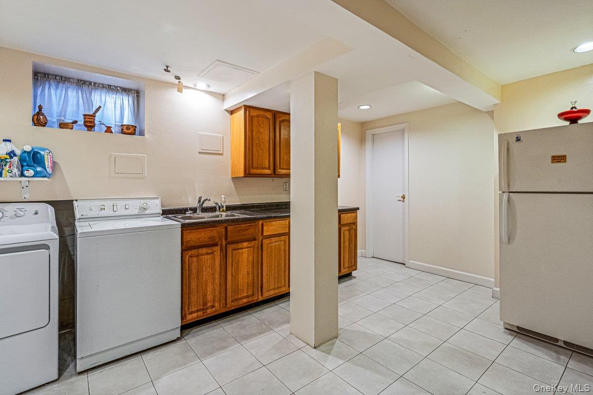 14-05 156th Street – For Sale photo 22
