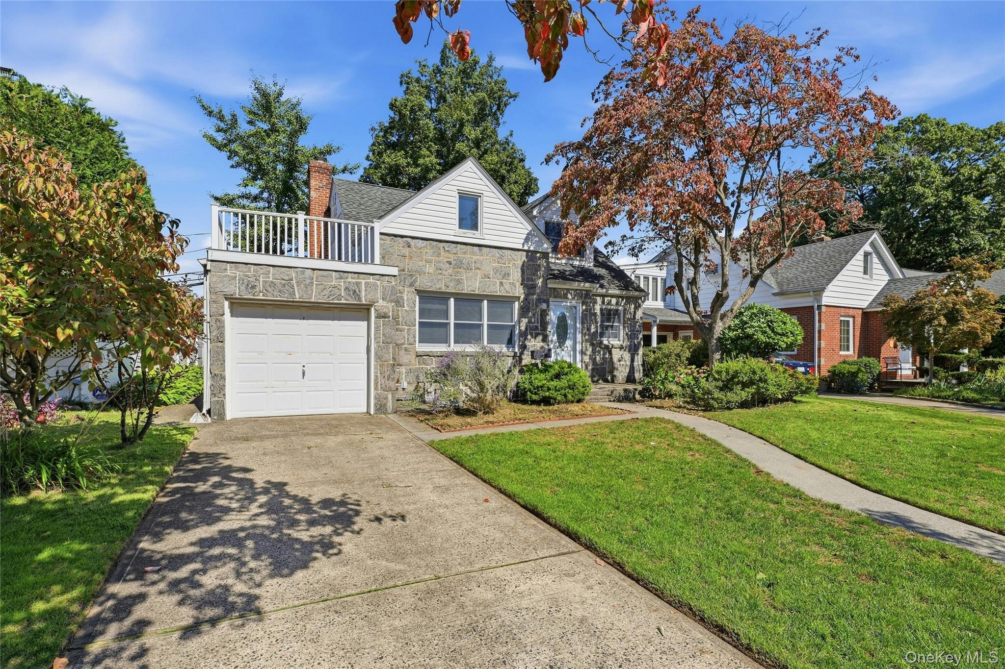 41 Oak Drive – For Sale photo 2