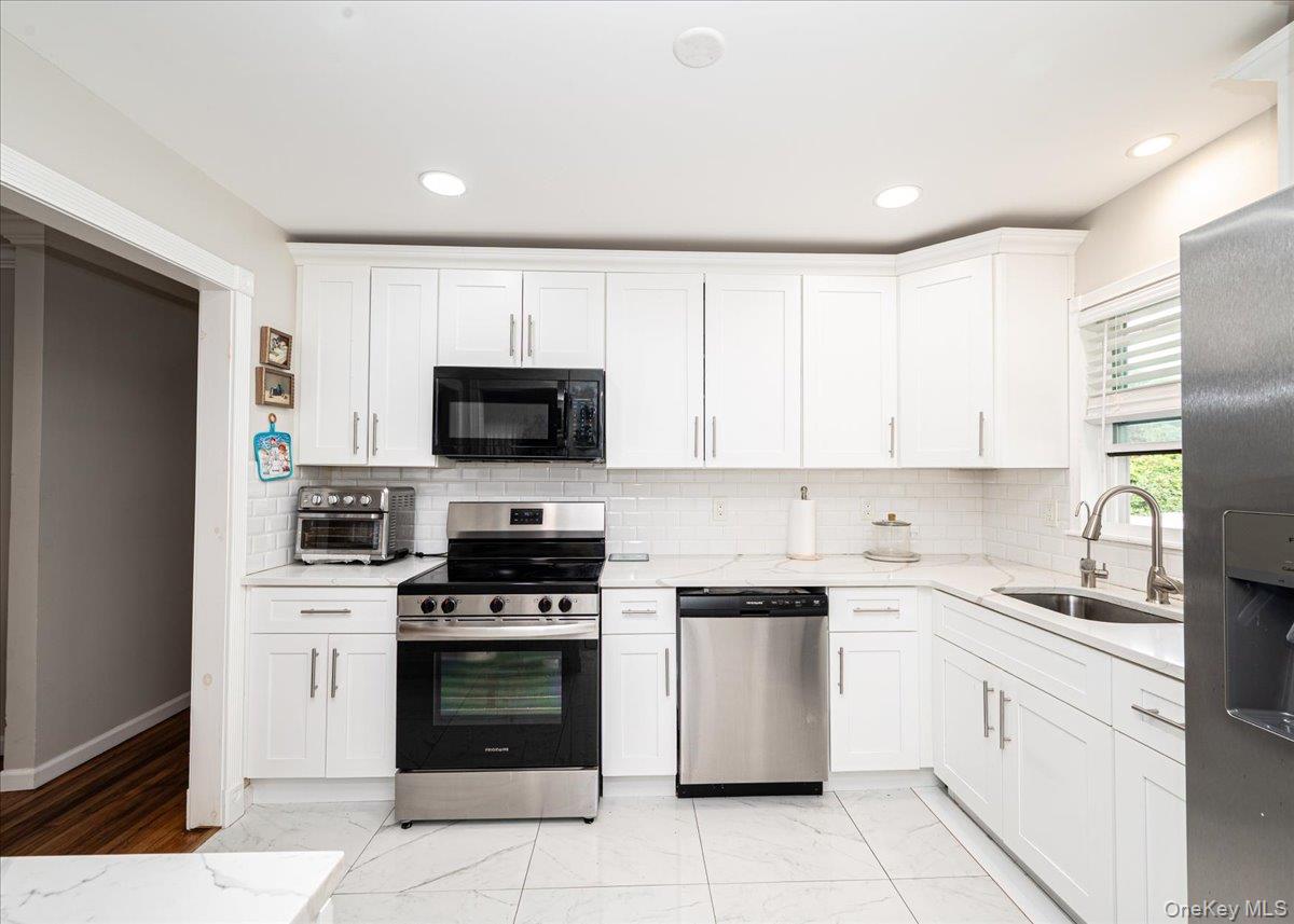 1364 5th Avenue – For Sale photo 11