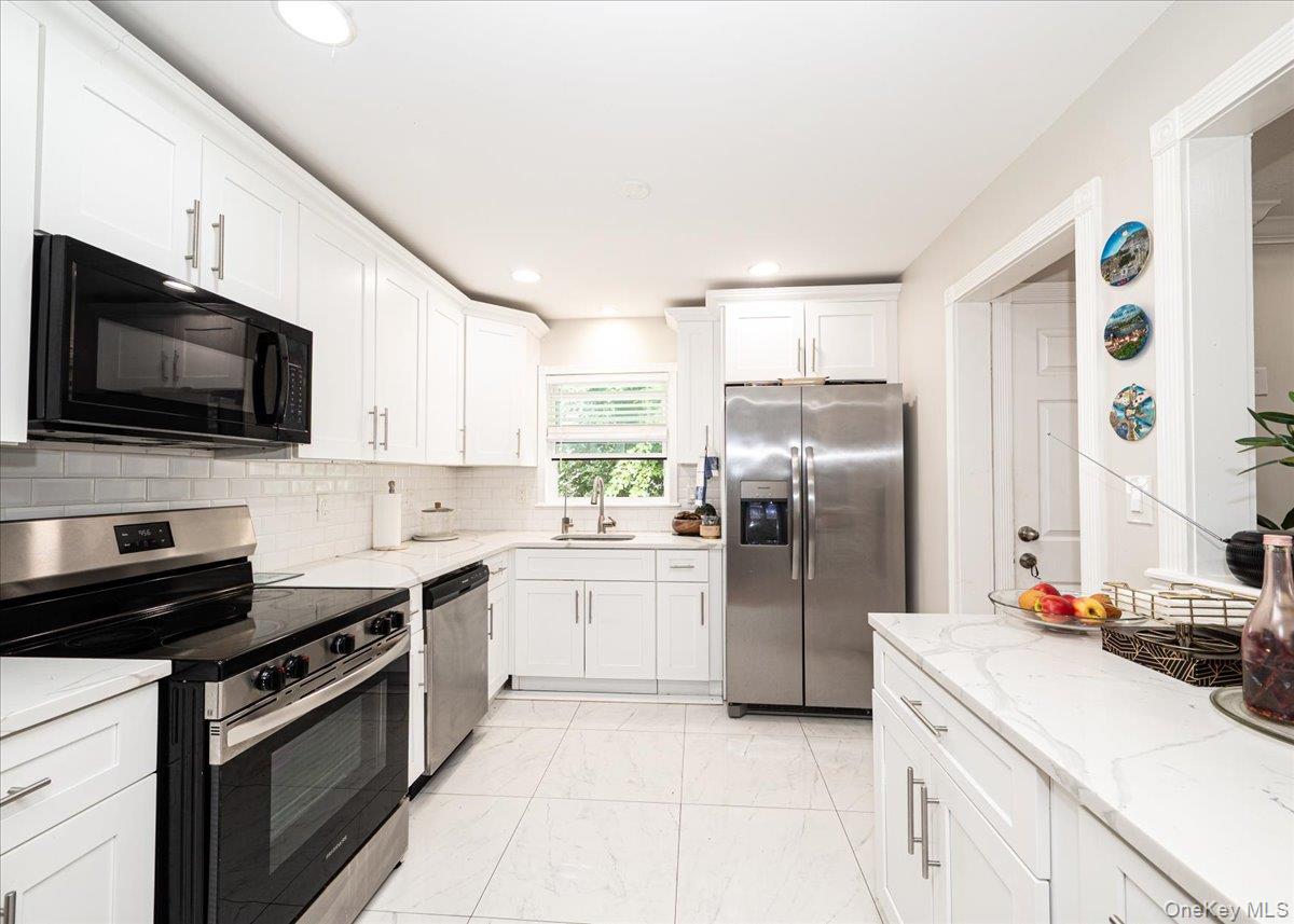 1364 5th Avenue – For Sale photo 9