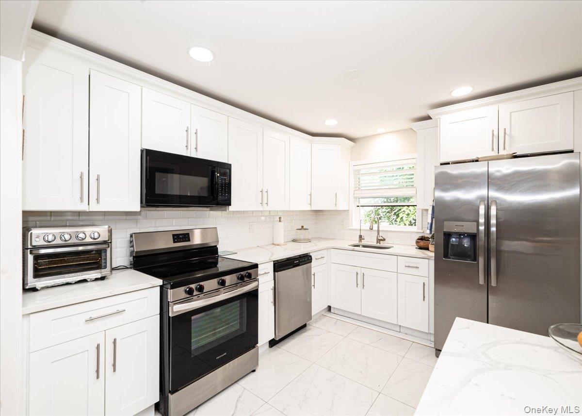 1364 5th Avenue – For Sale photo 10