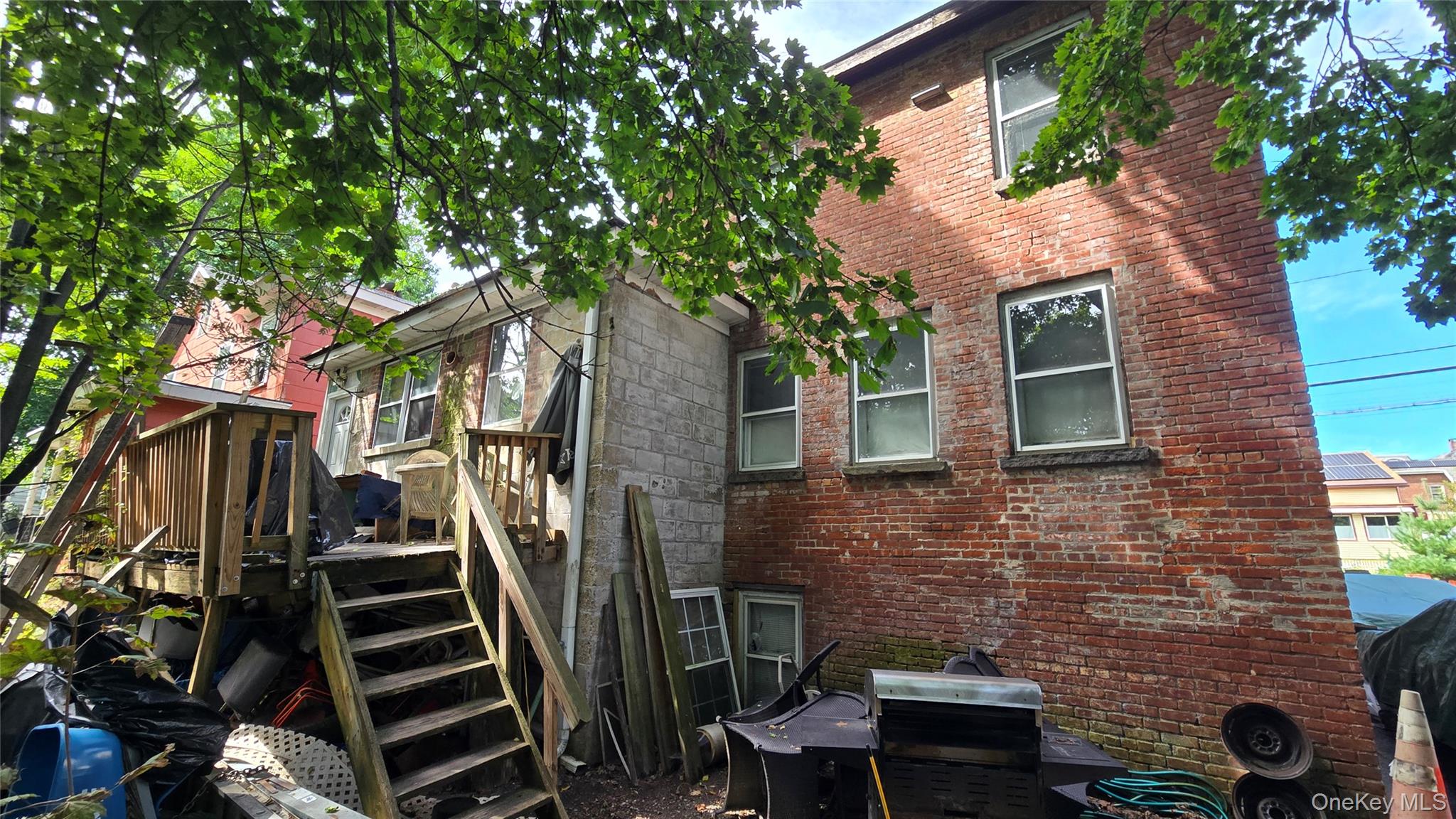 24 S Elm Street – For Sale photo 2