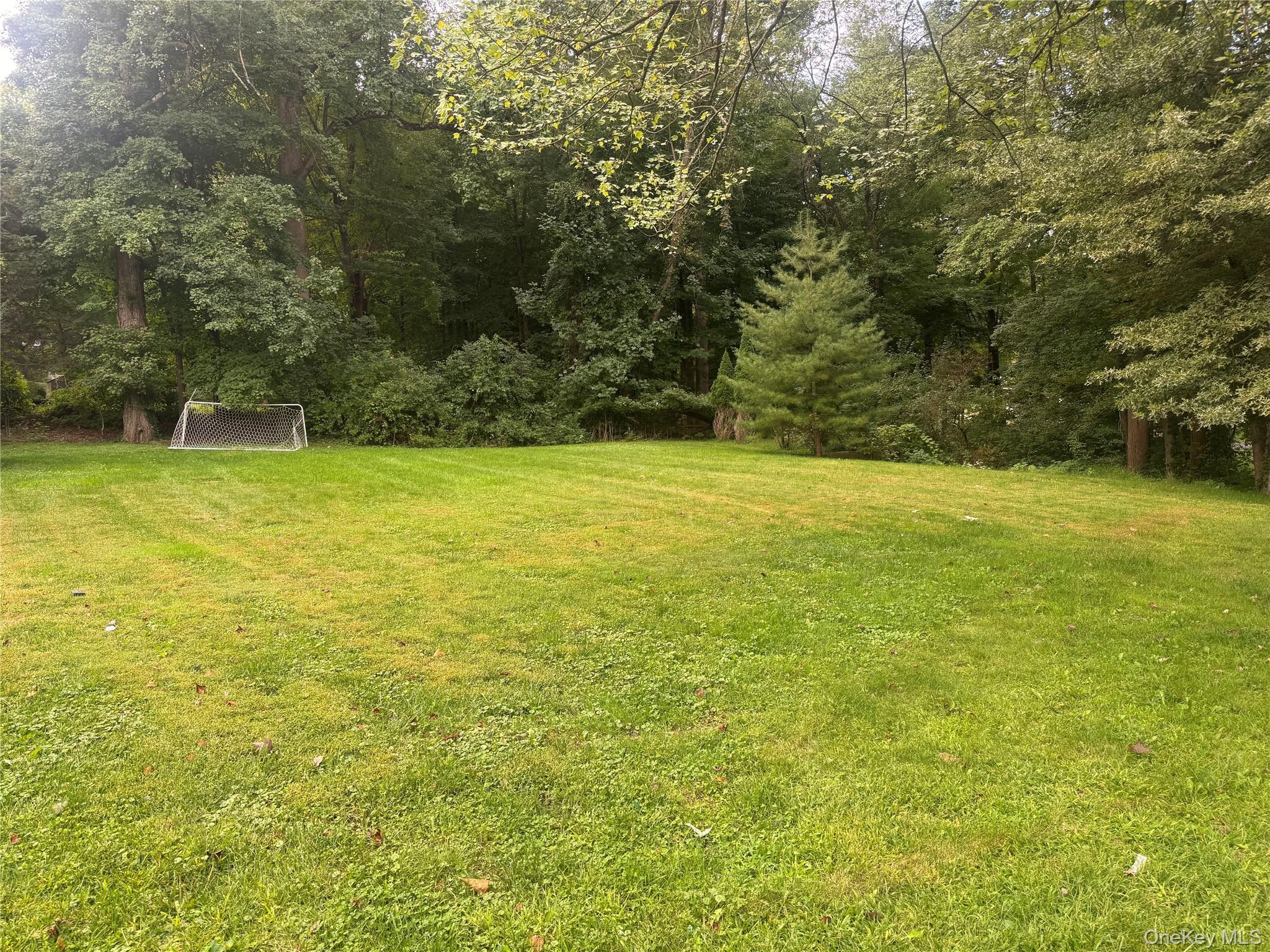 5 Byram Brook Place – For Sale photo 7