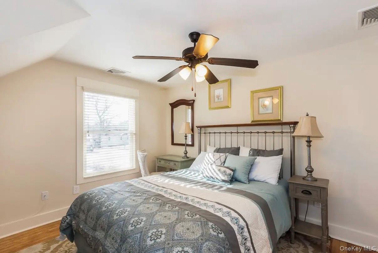 572 Montauk Highway – For Rent photo 10