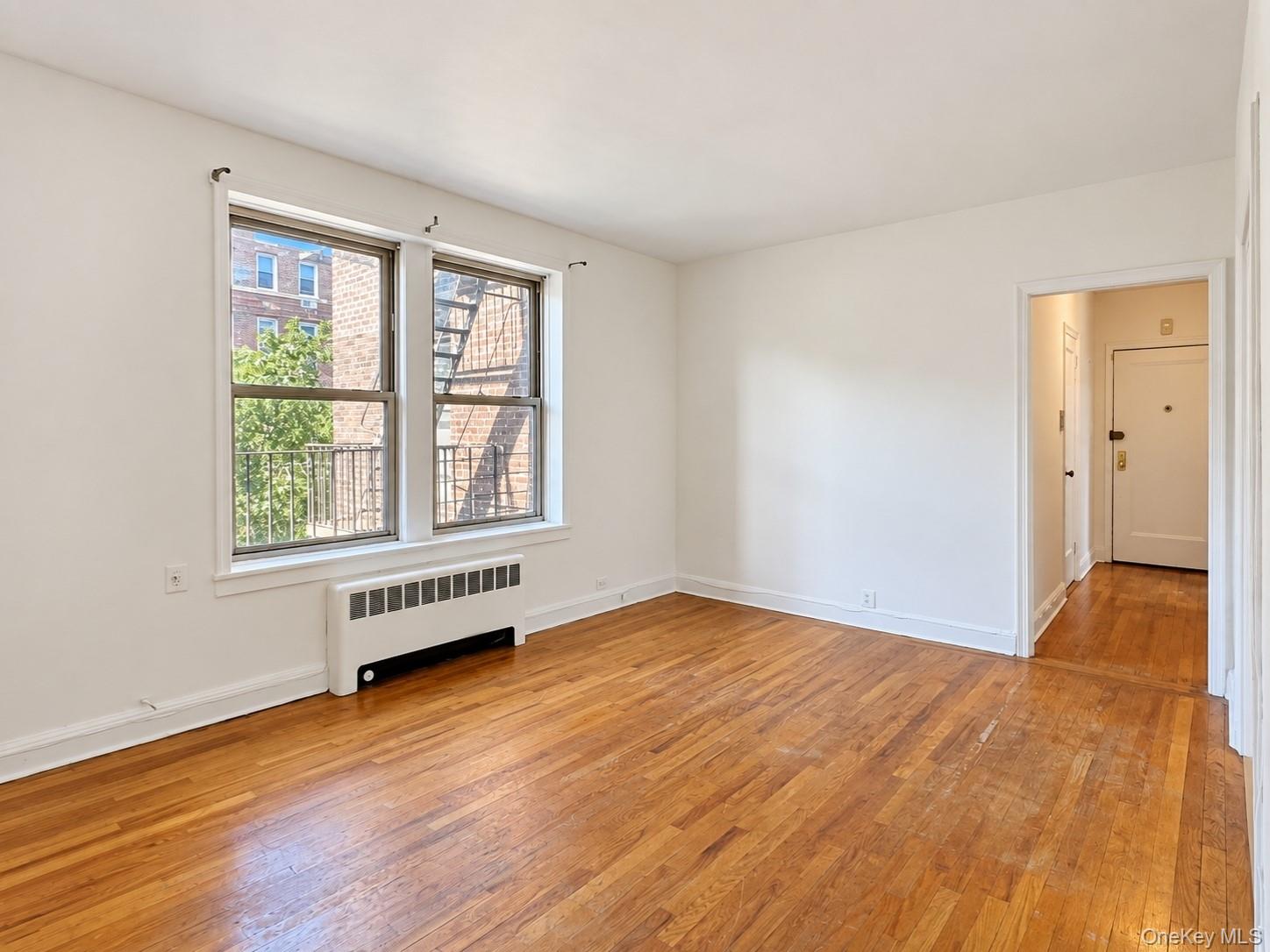 43-10 48 Avenue, Unit 4o photo 11