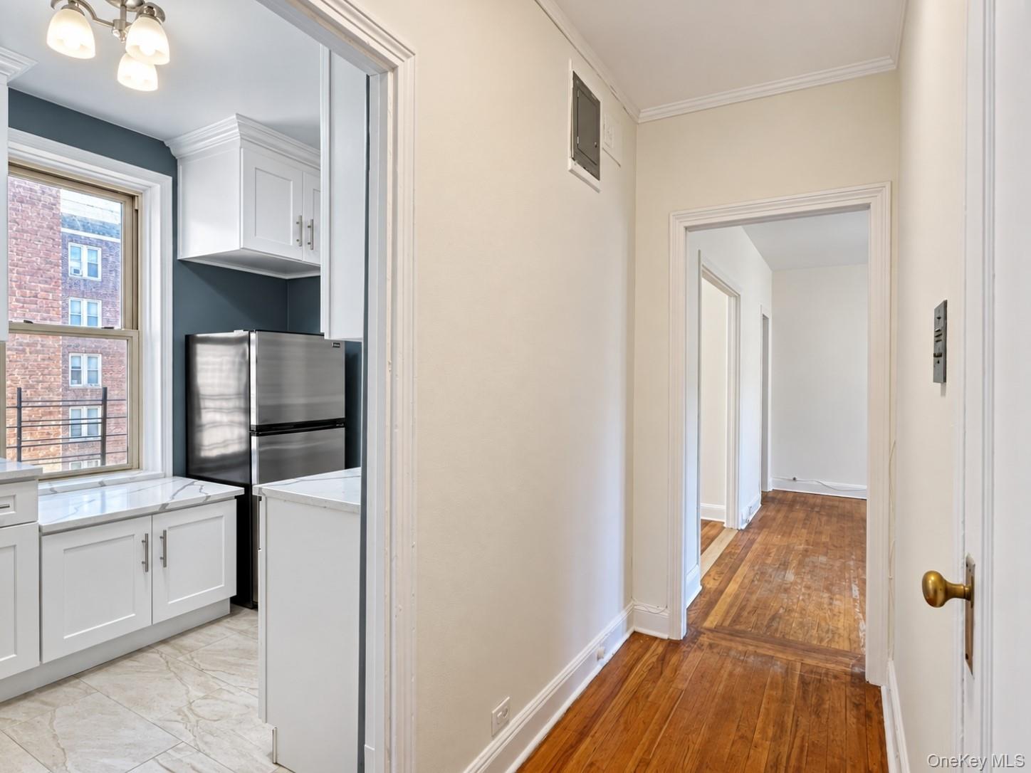43-10 48 Avenue, Unit 4o photo 4