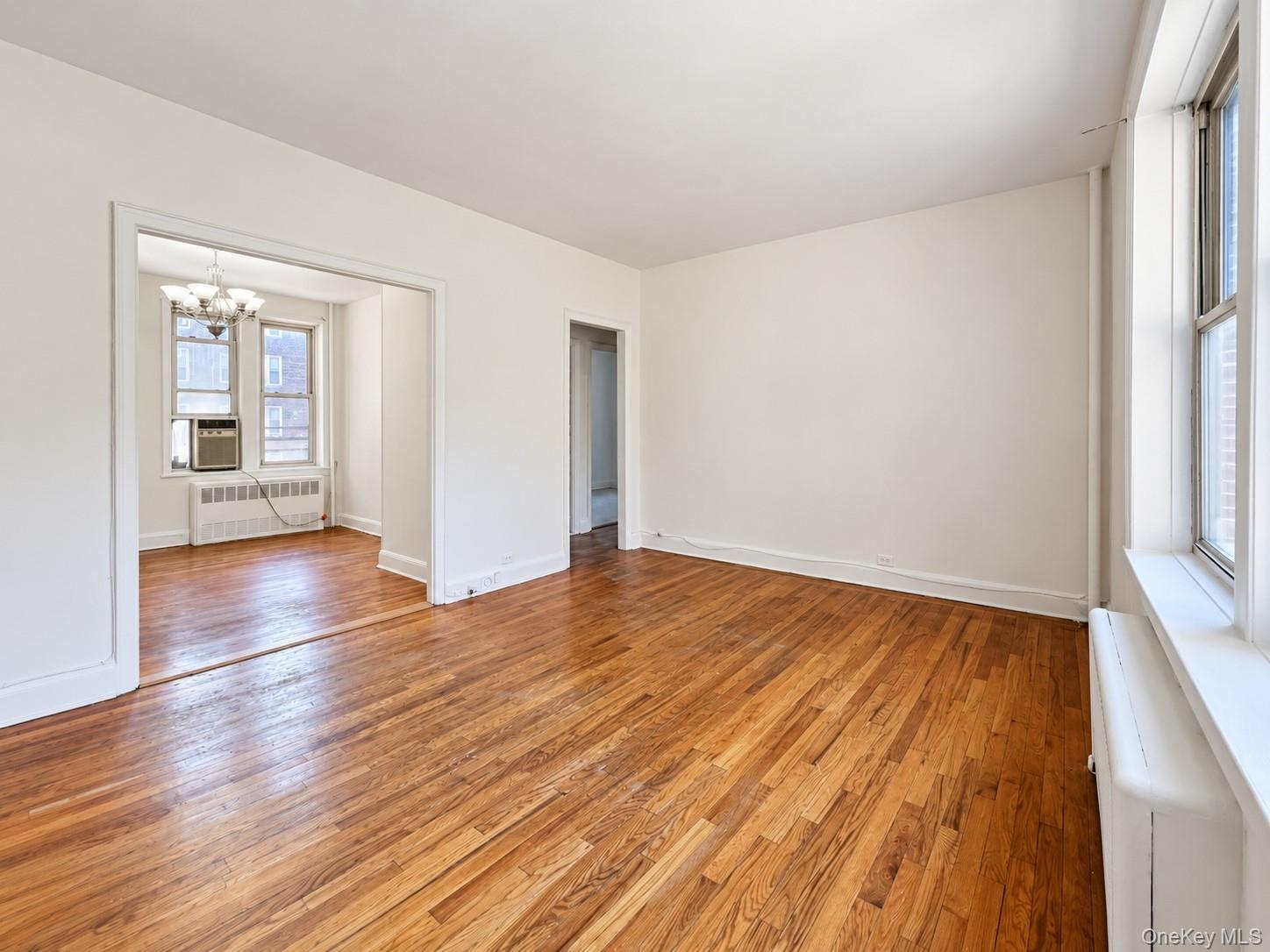 43-10 48 Avenue, Unit 4o photo 12