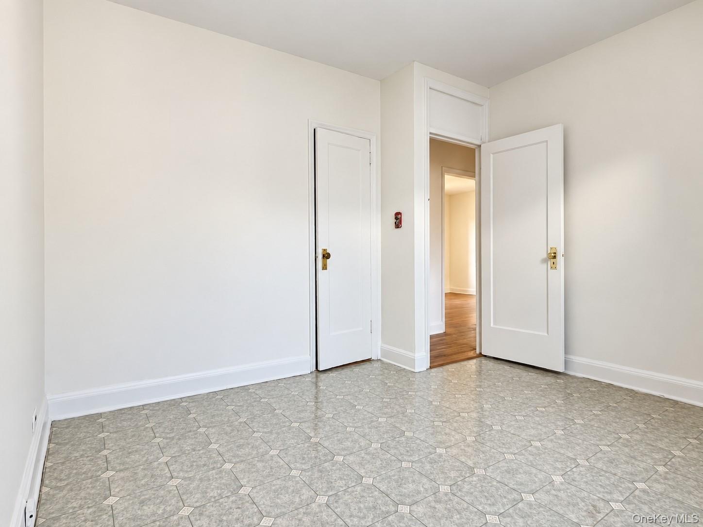 43-10 48 Avenue, Unit 4o photo 23