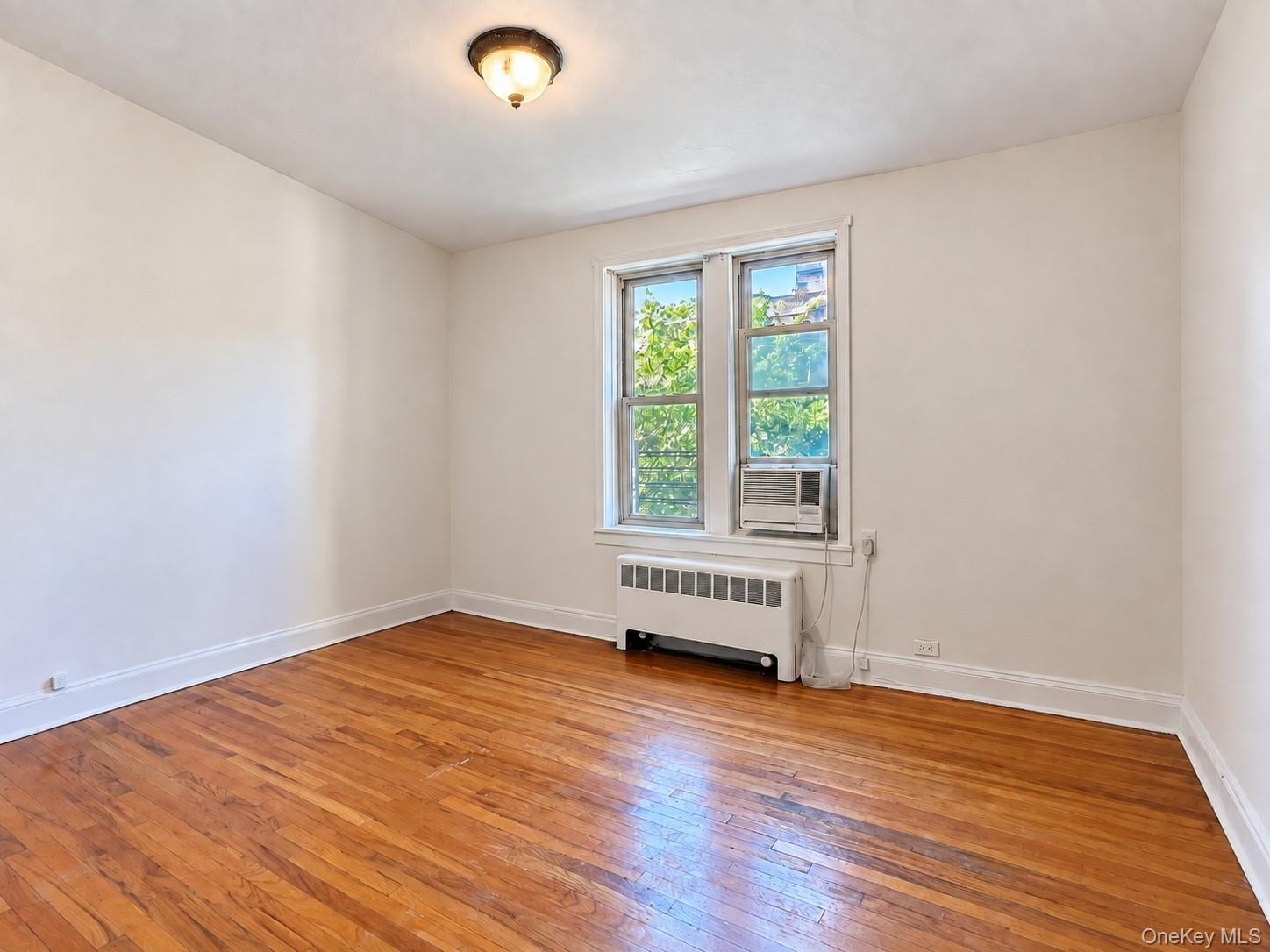 43-10 48 Avenue, Unit 4o photo 18