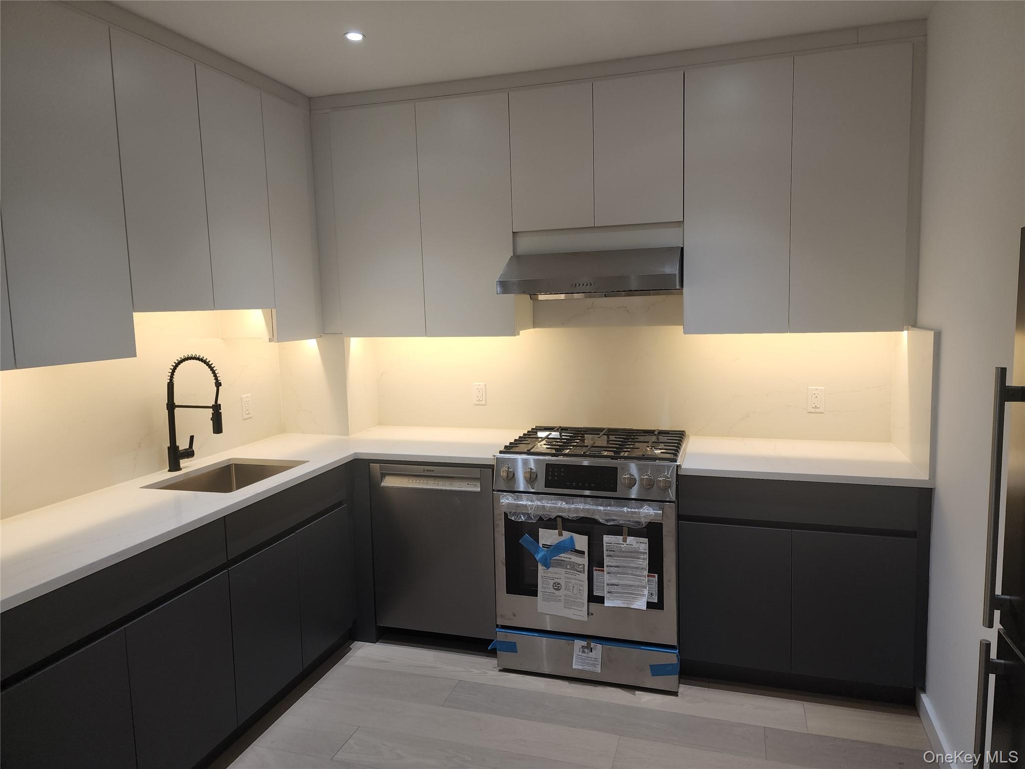 108-15 72 Avenue, Unit 5B photo 9