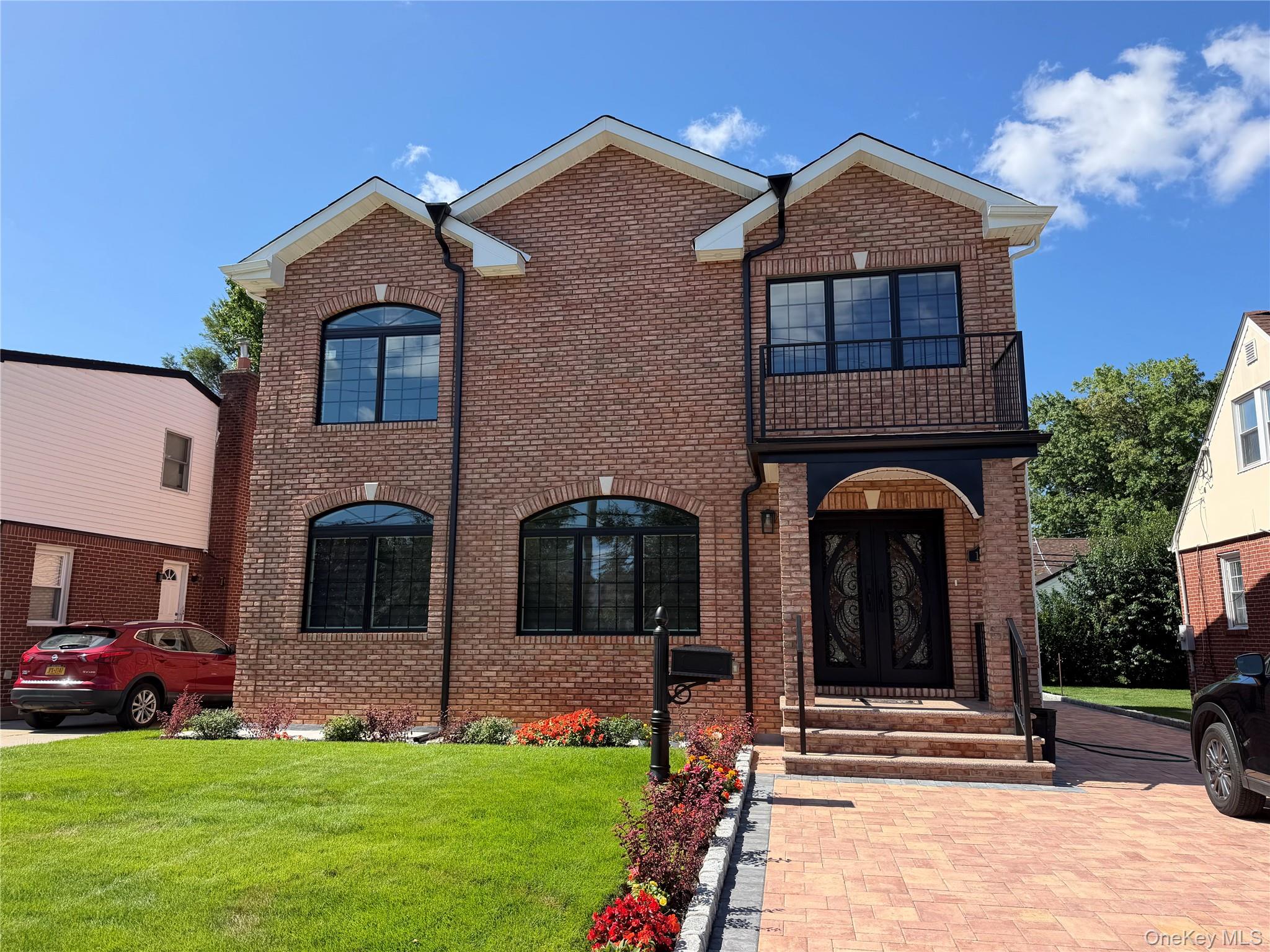 1519 New Hyde Park Drive – For Sale