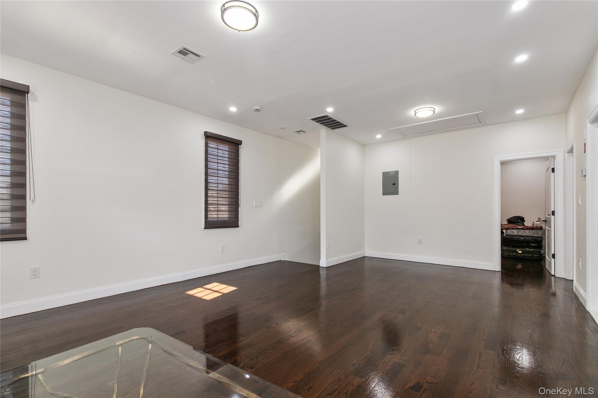 1519 New Hyde Park Drive – For Sale photo 22