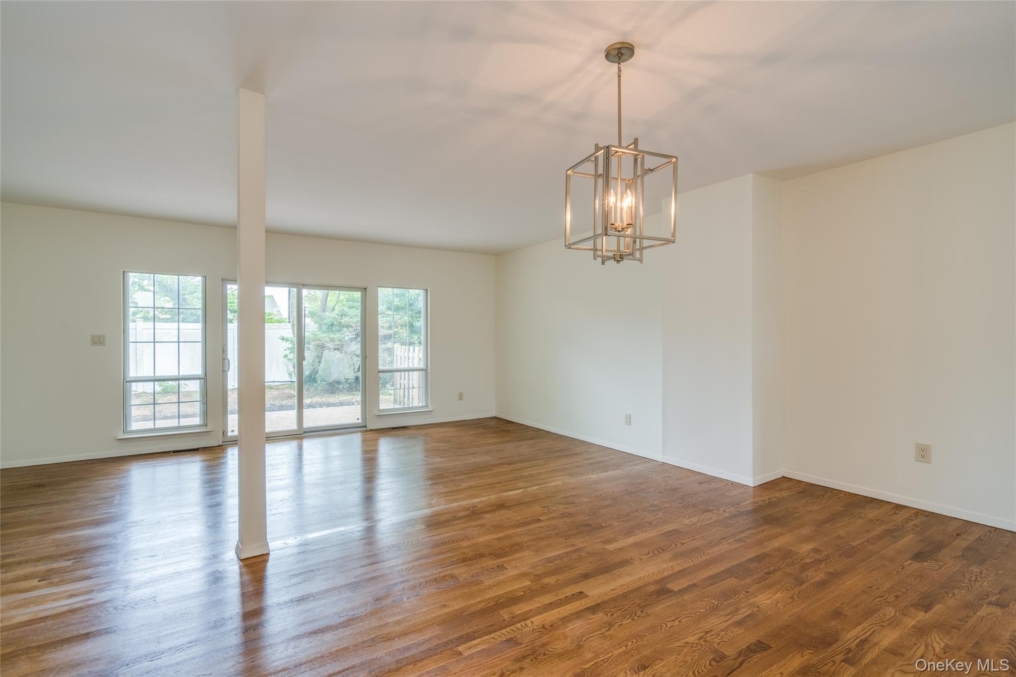 122 Woodlake Drive W – For Rent photo 8