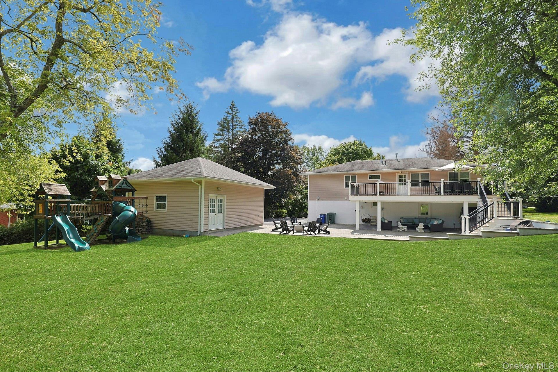 9 Stonegate Road – For Sale photo 11