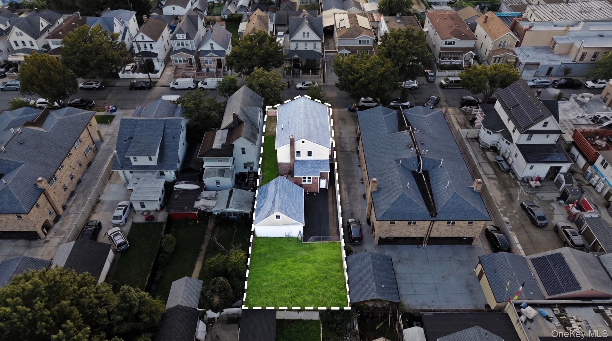 124-23 135th Place – For Sale photo 44