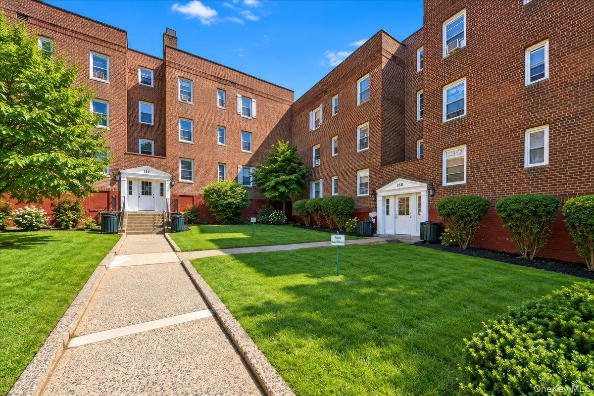 150 Ravine Avenue, Unit 3B photo 2