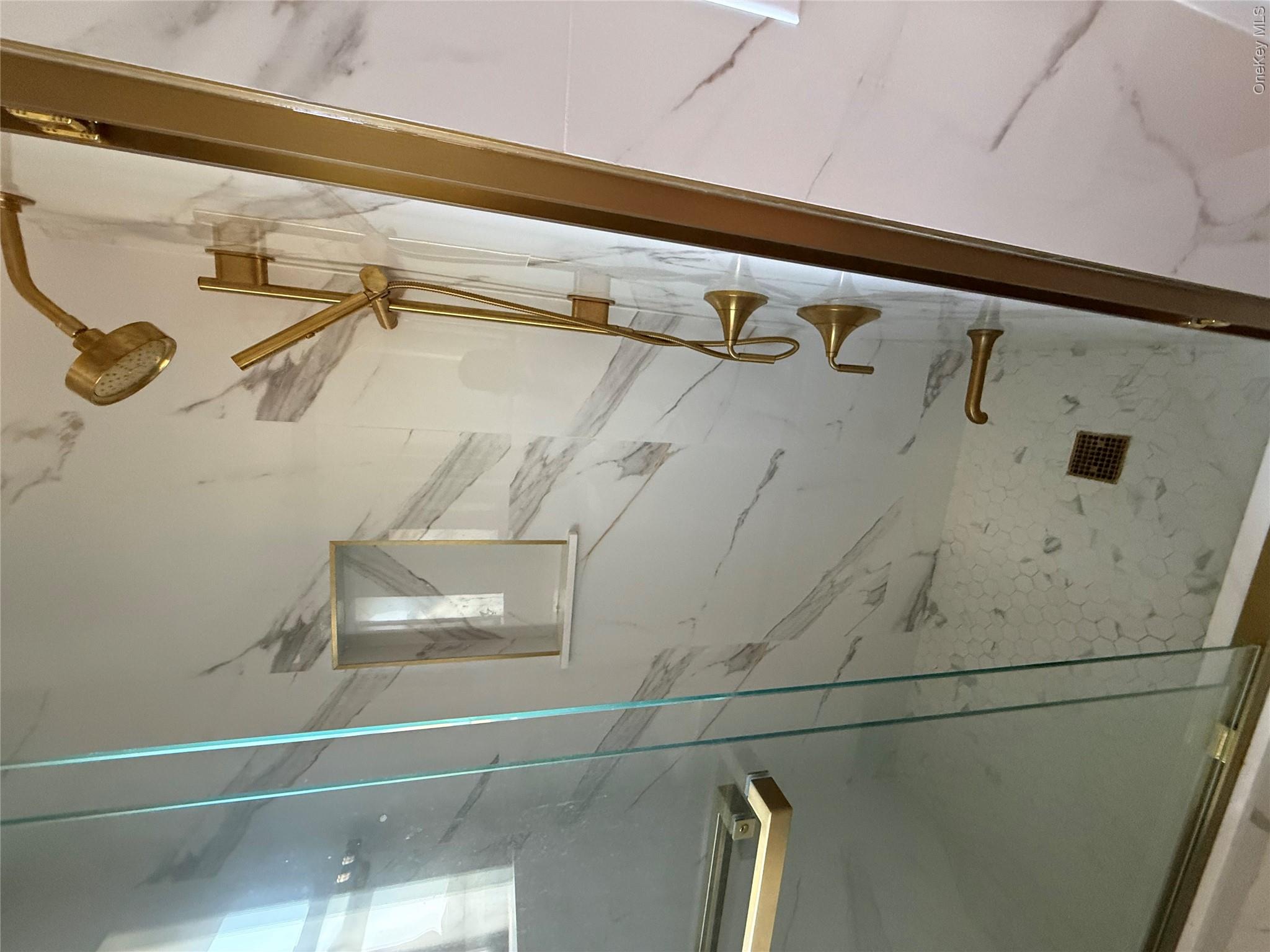 139-10 28th Road, Unit 6C photo 9