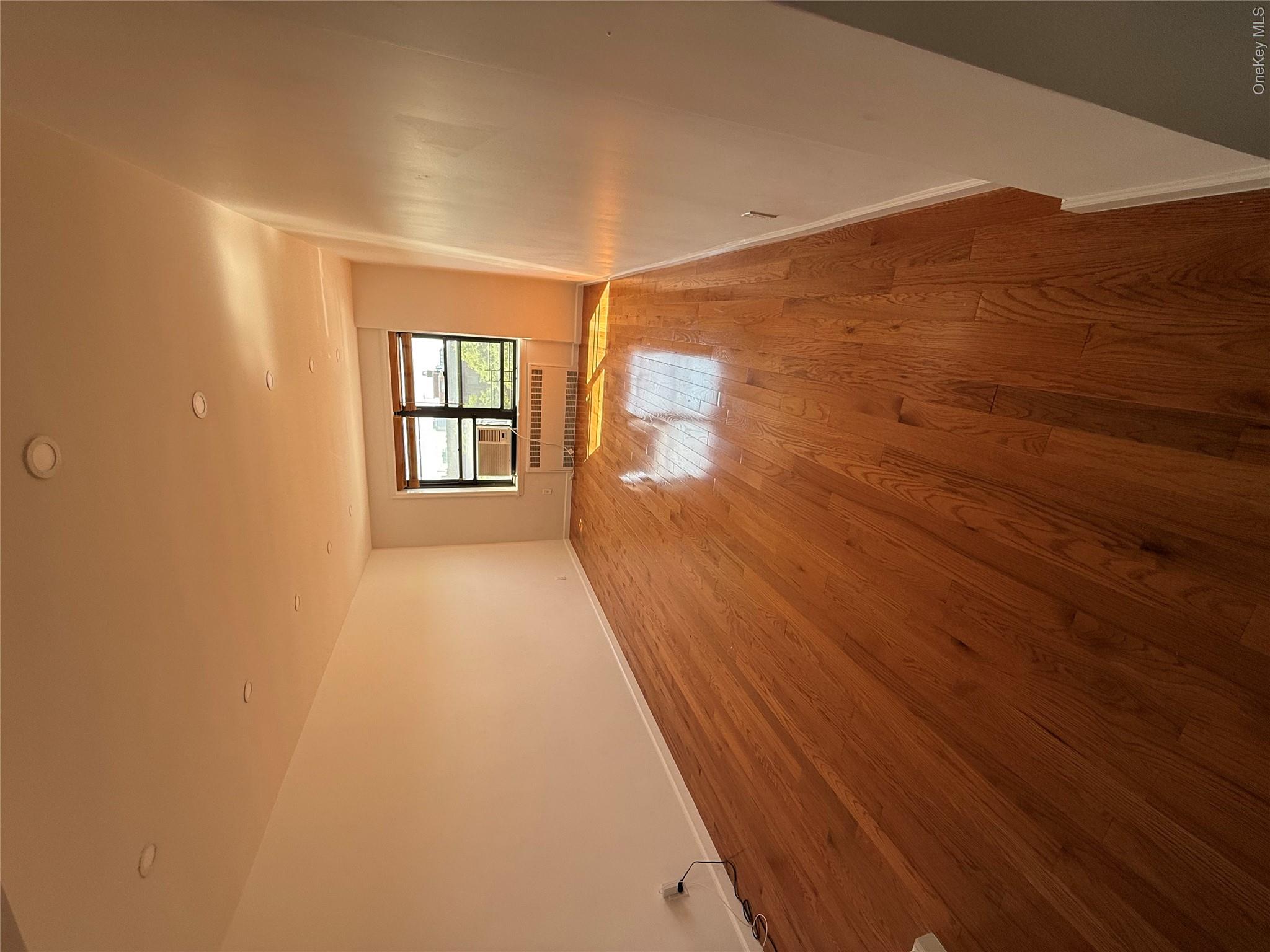 139-10 28th Road, Unit 6C photo 2