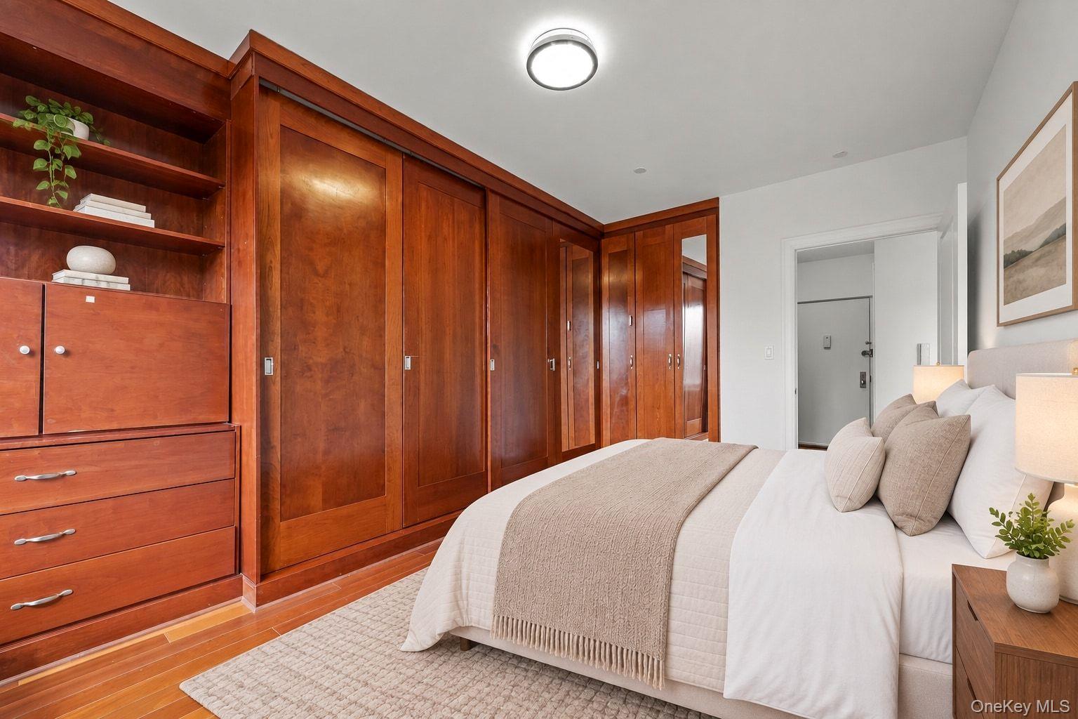 30-85 Vernon Boulevard, Unit 6E photo 13