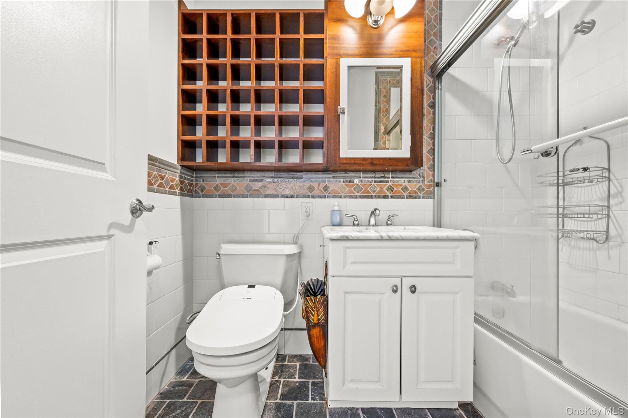 30-85 Vernon Boulevard, Unit 6E photo 15