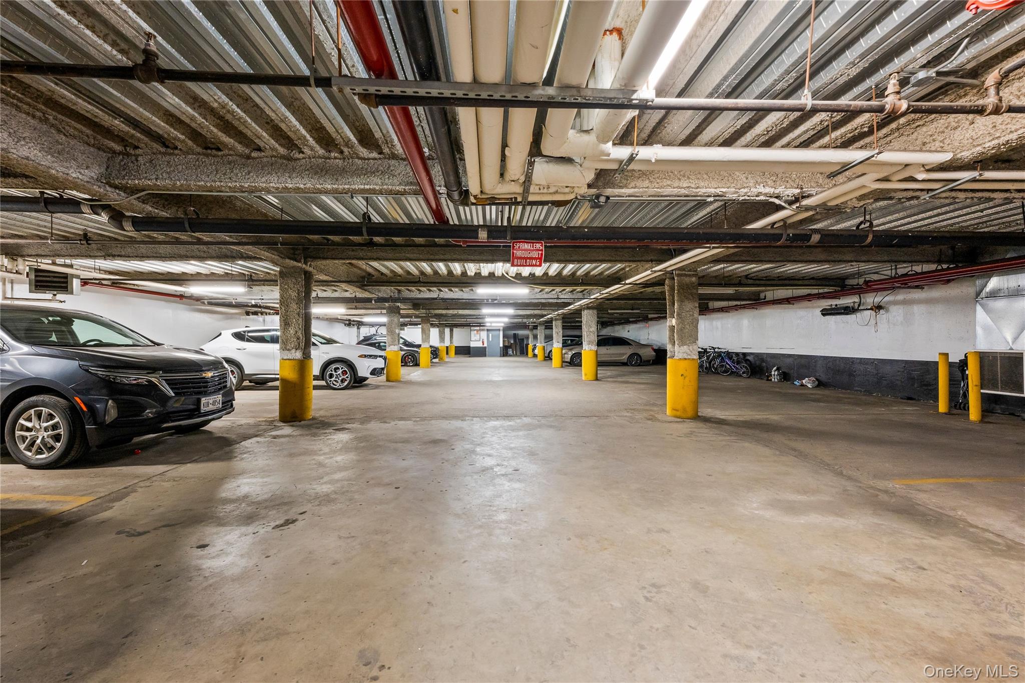 30-85 Vernon Boulevard, Unit 6E photo 20