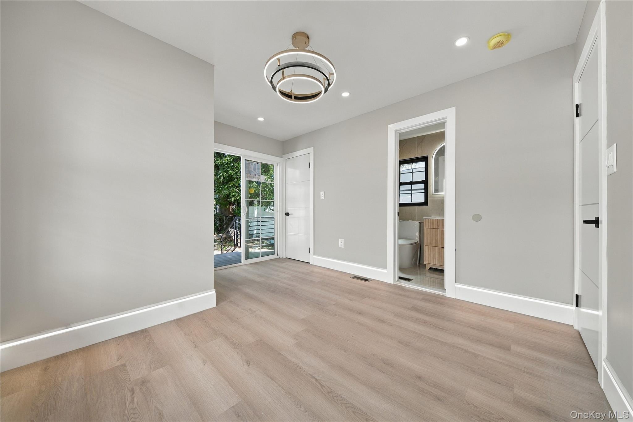 105-19 189th Street – For Sale photo 23