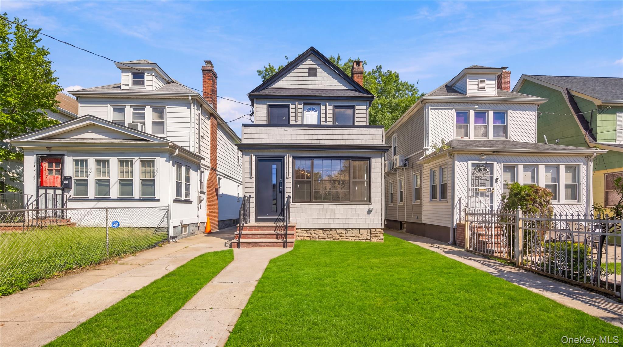 105-19 189th Street – For Sale photo 11