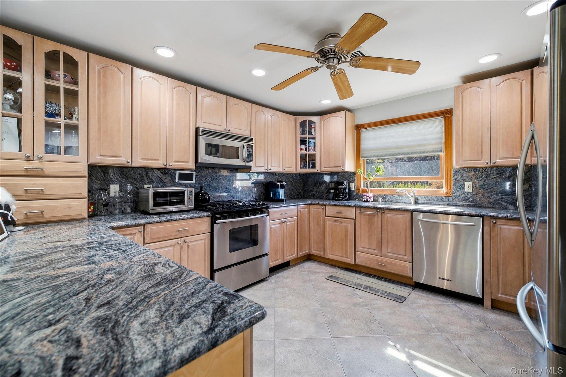 27 Welcome Lane – For Sale photo 5