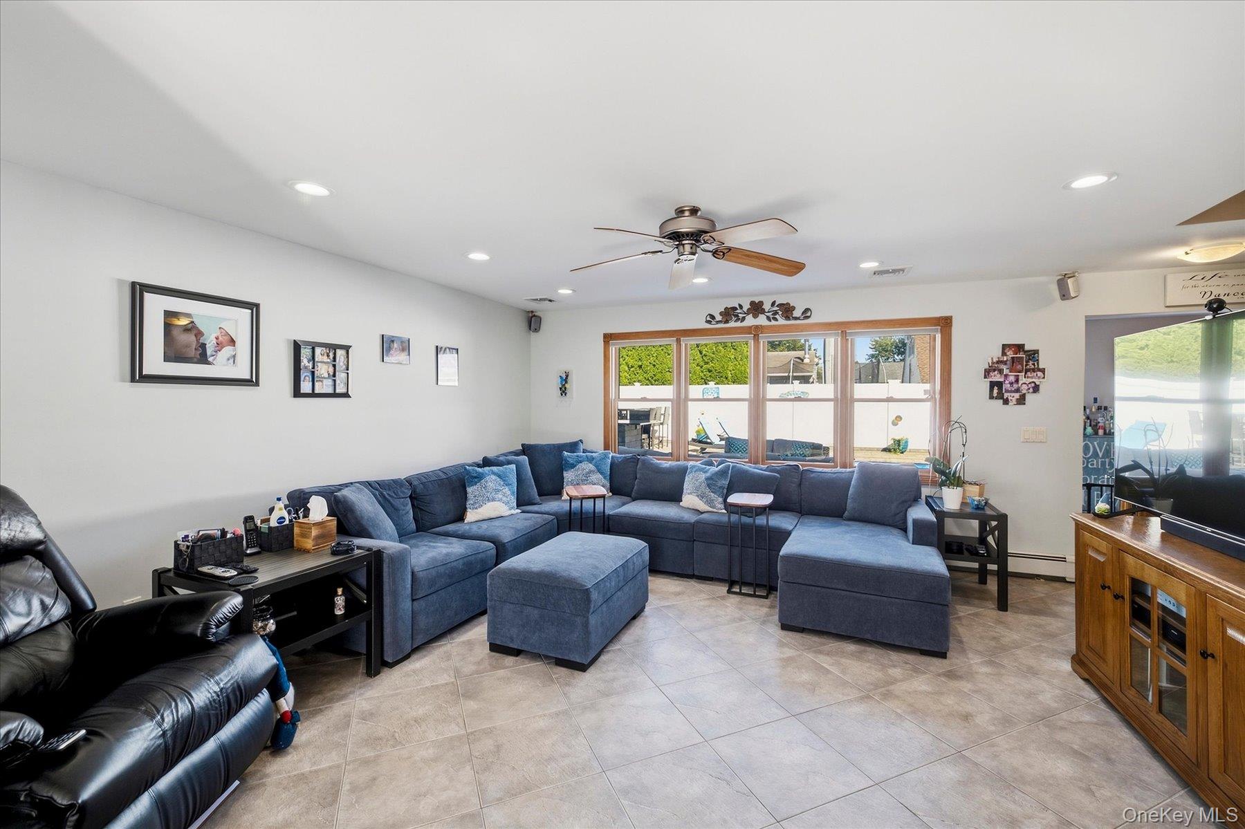 27 Welcome Lane – For Sale photo 3
