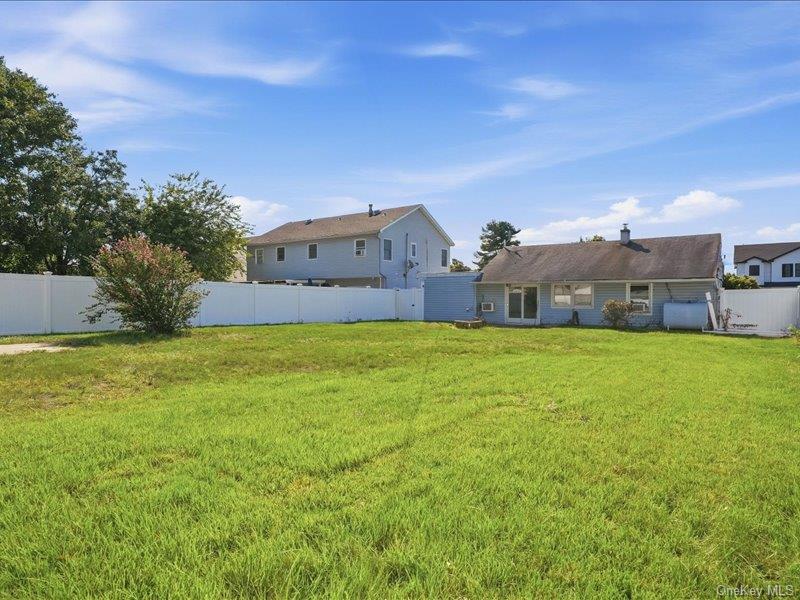 11 Hoover Lane – For Sale photo 21