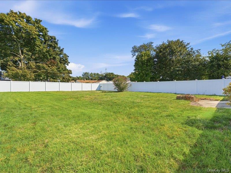 11 Hoover Lane – For Sale photo 22