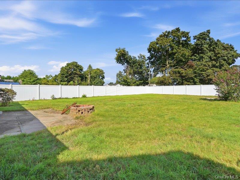 11 Hoover Lane – For Sale photo 19