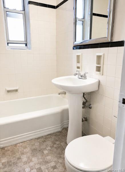 6345 Saunders Street, Unit 3E photo 5