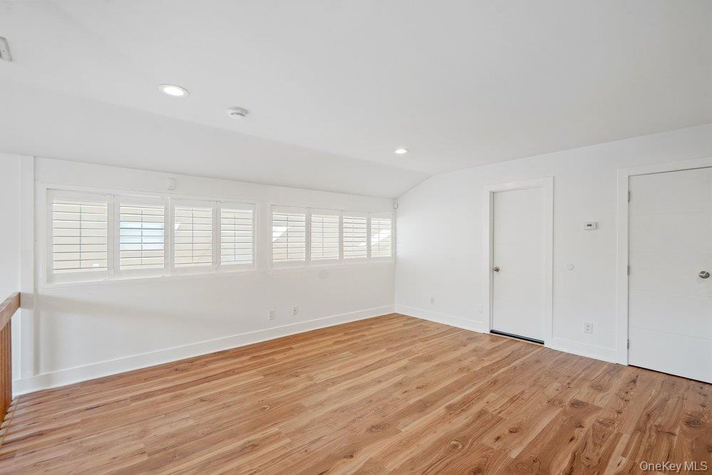 20 Hunt Court S – For Sale photo 26