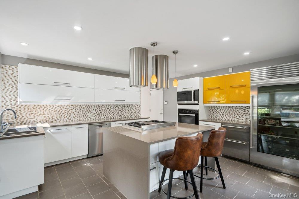 20 Hunt Court S – For Sale photo 6