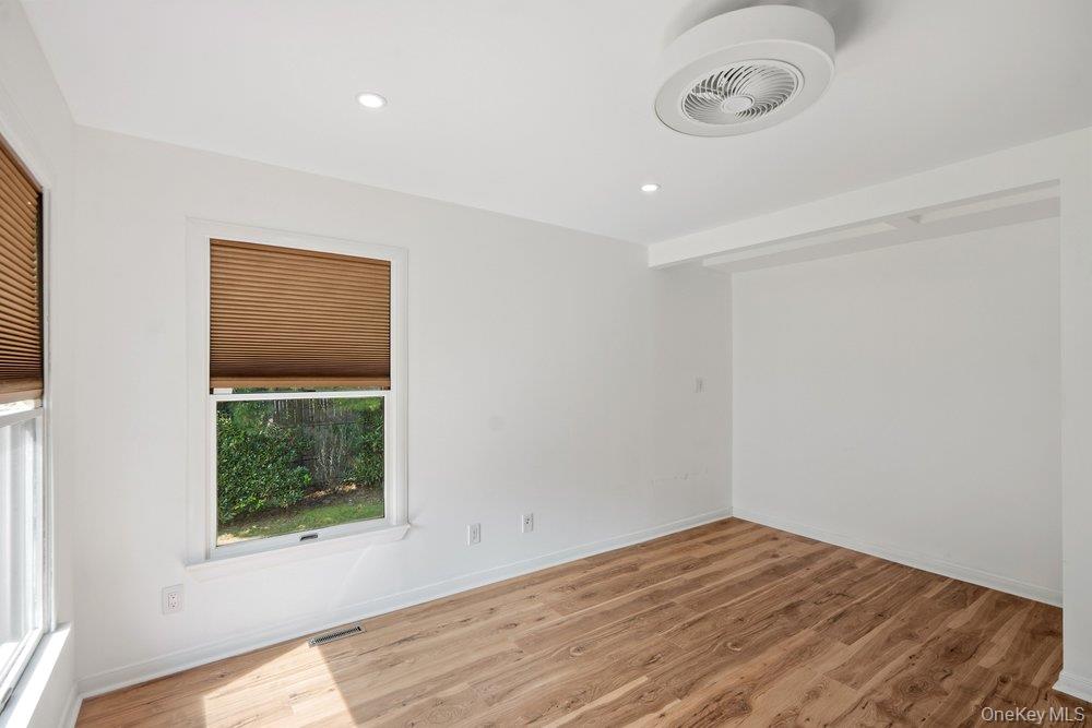 20 Hunt Court S – For Sale photo 22