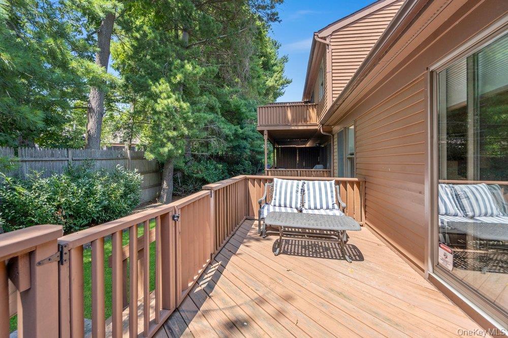 20 Hunt Court S – For Sale photo 39