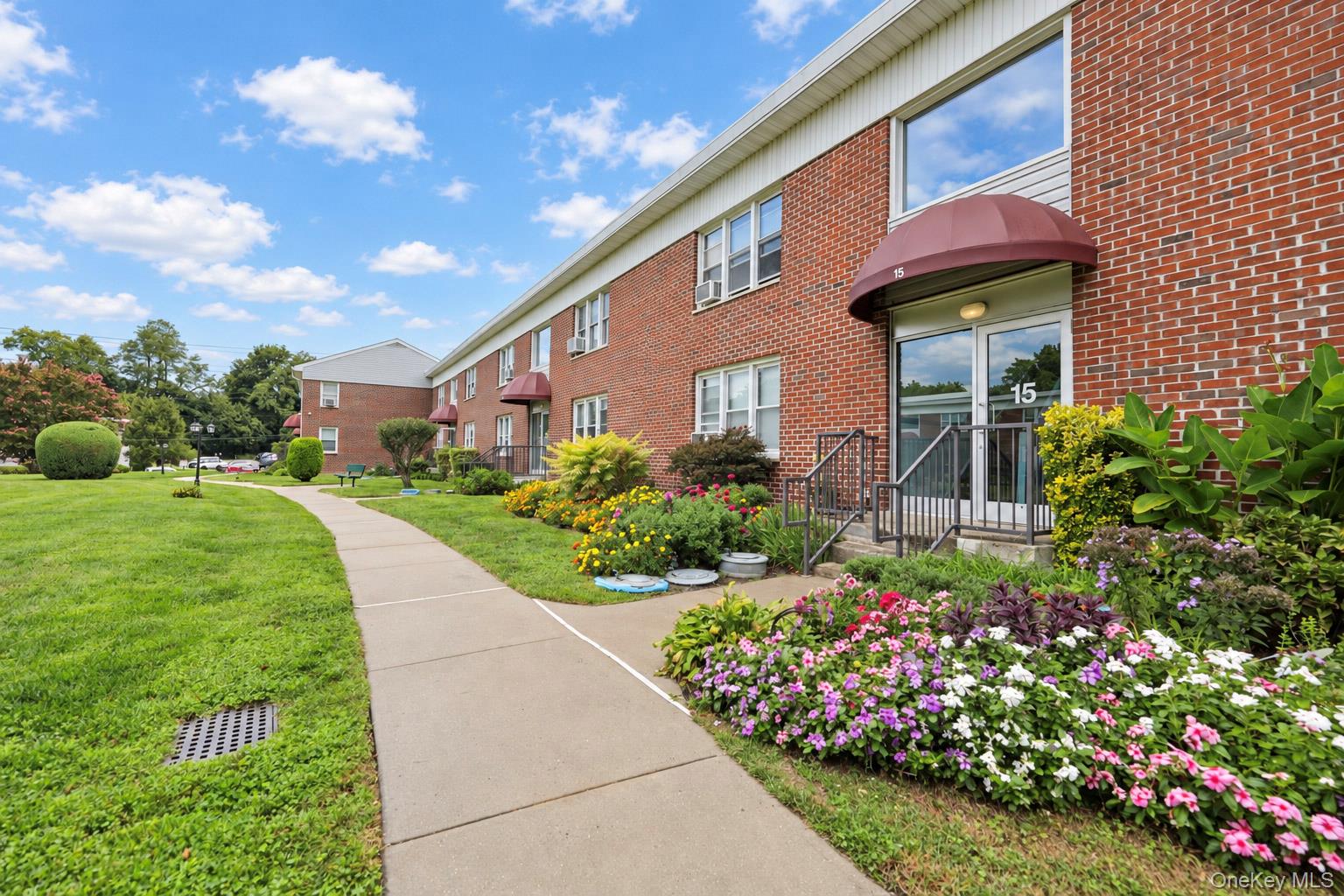 15 Winchester Avenue, Unit 2B