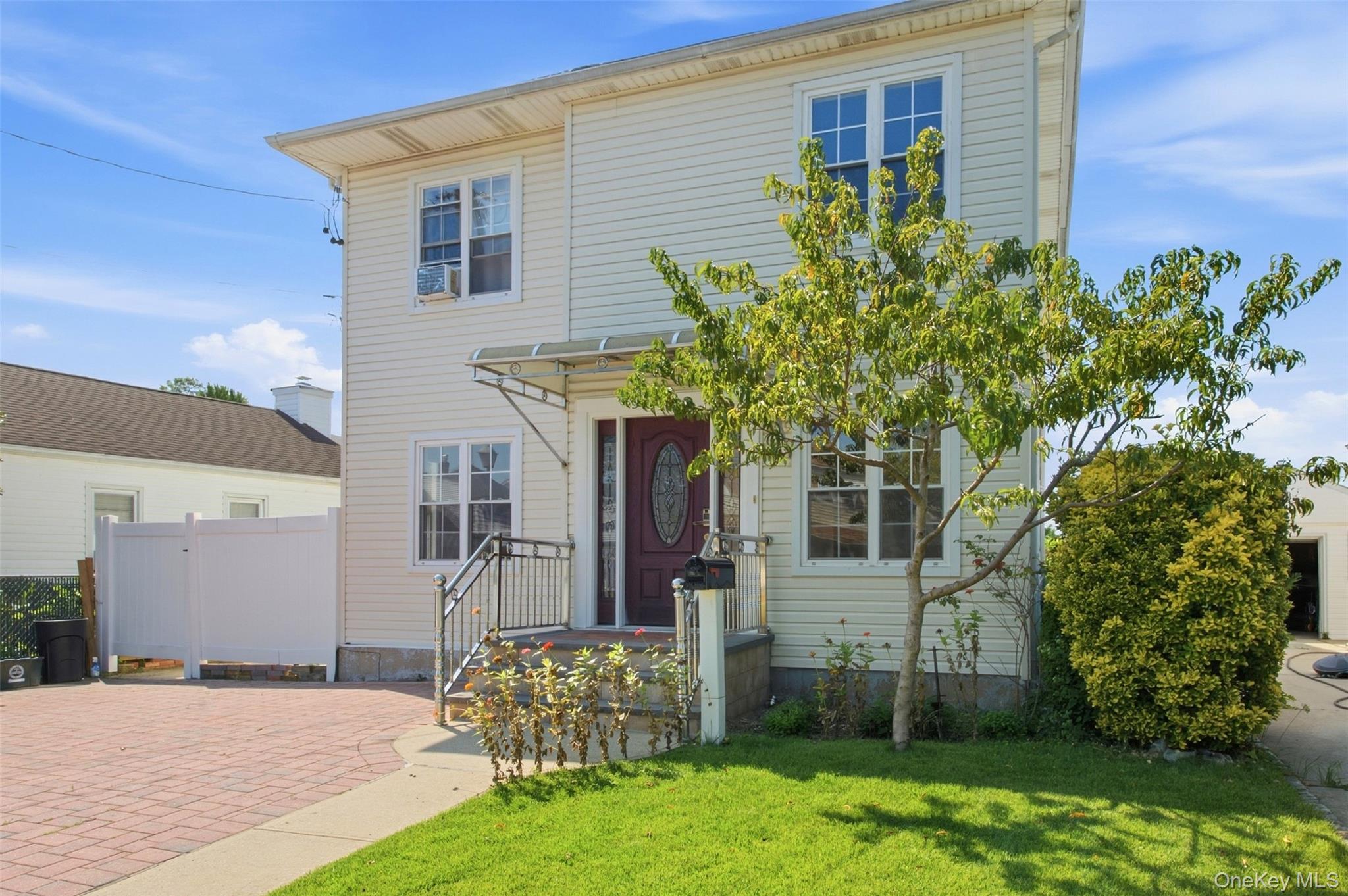 109 Gordon Avenue – For Sale