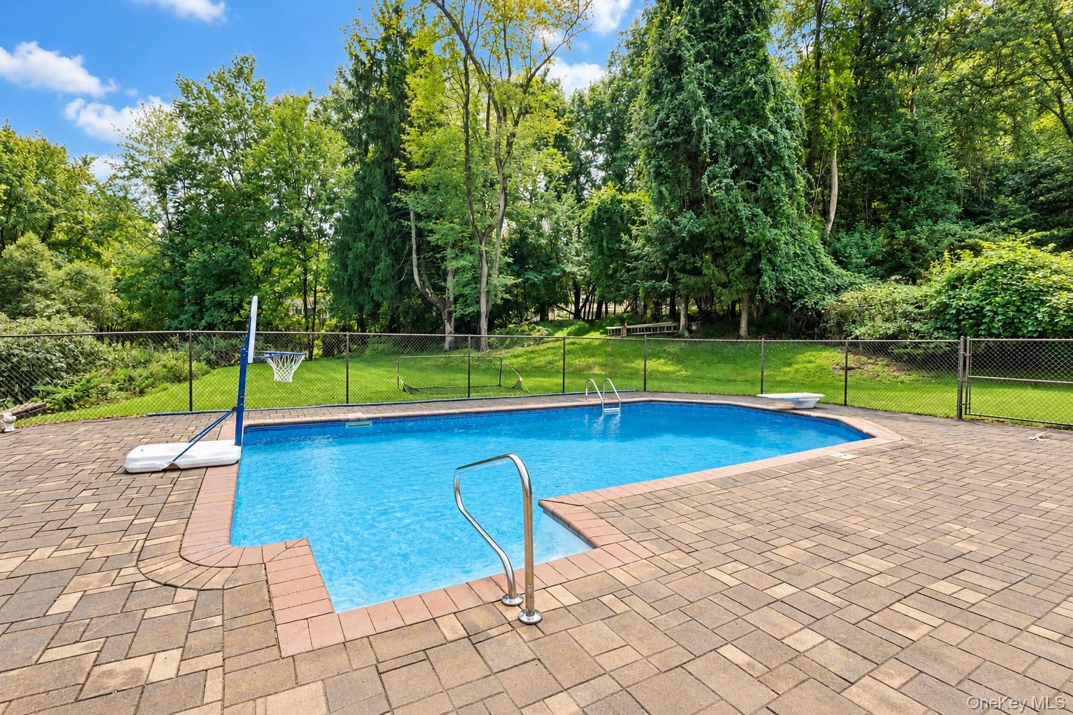 3 Five Oaks Lane – For Sale photo 38