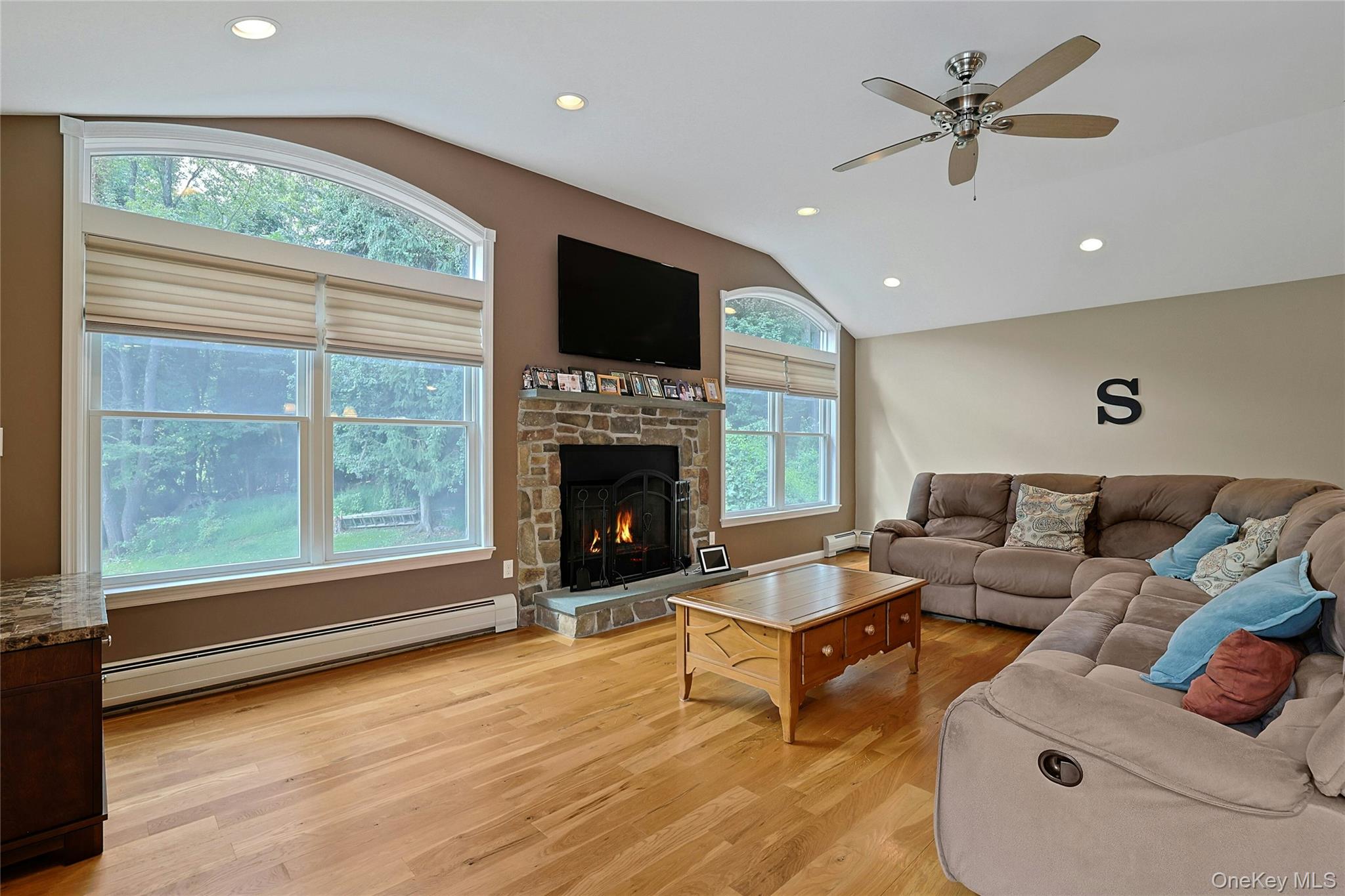 3 Five Oaks Lane – For Sale photo 12