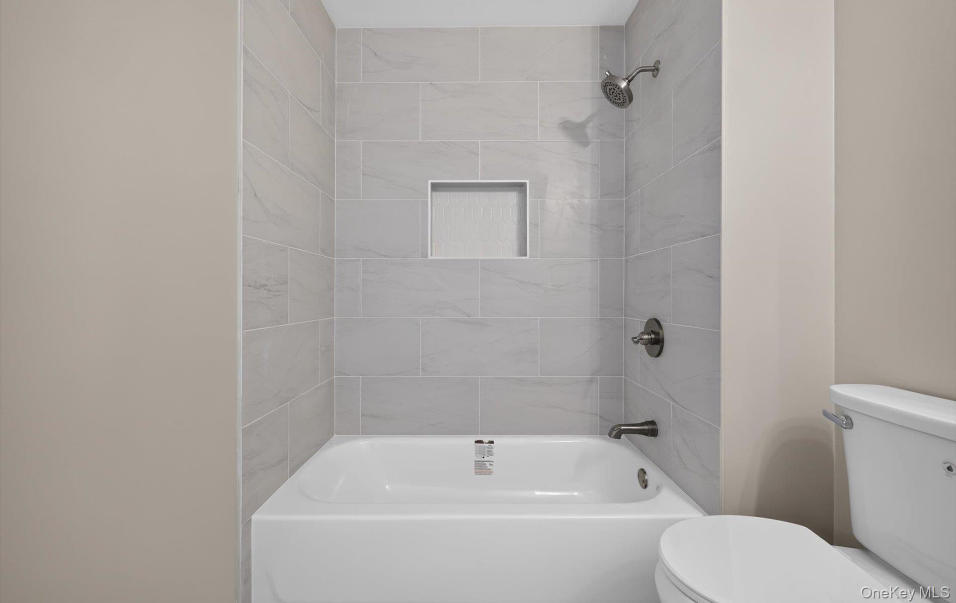 176 Melanie Way – For Sale photo 28
