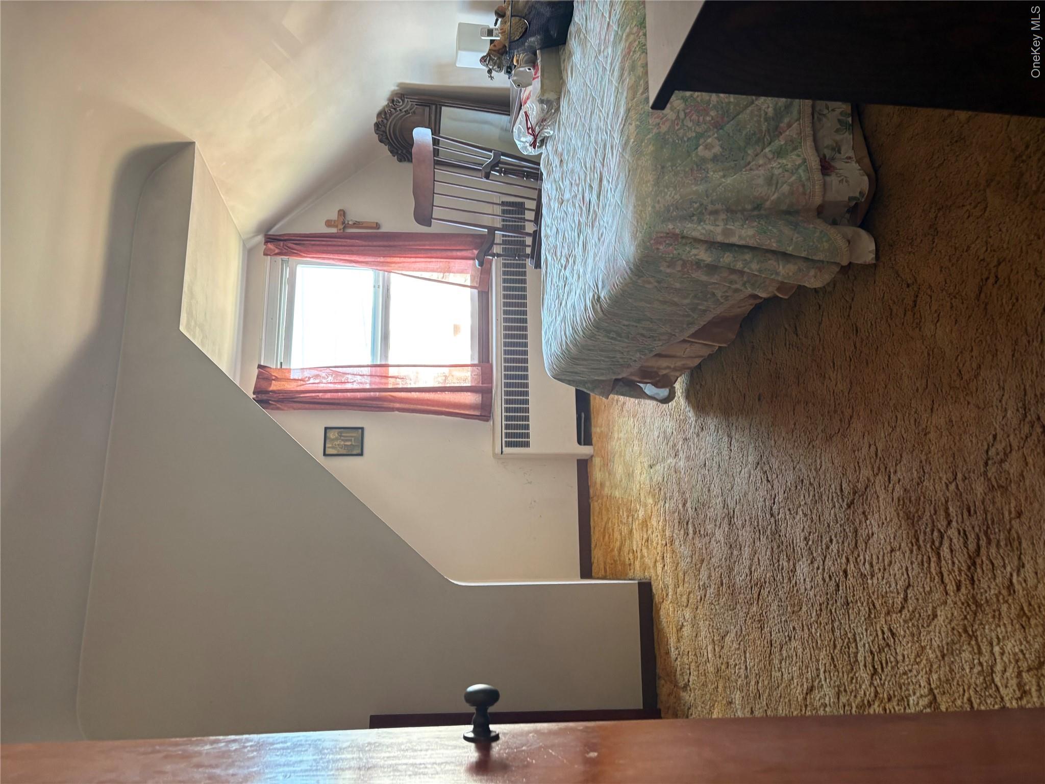 22 E Maple Street – For Sale photo 2