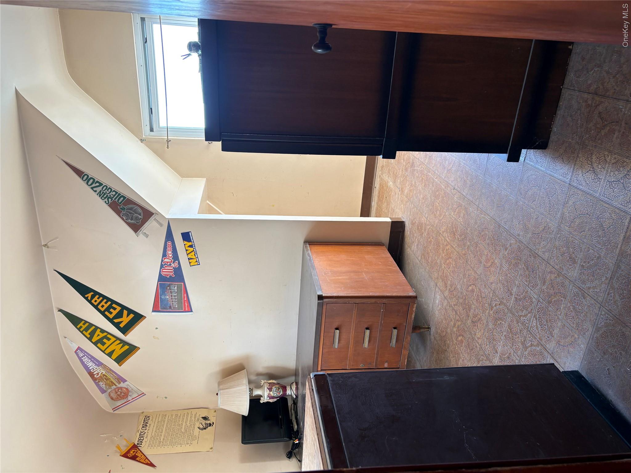 22 E Maple Street – For Sale photo 9