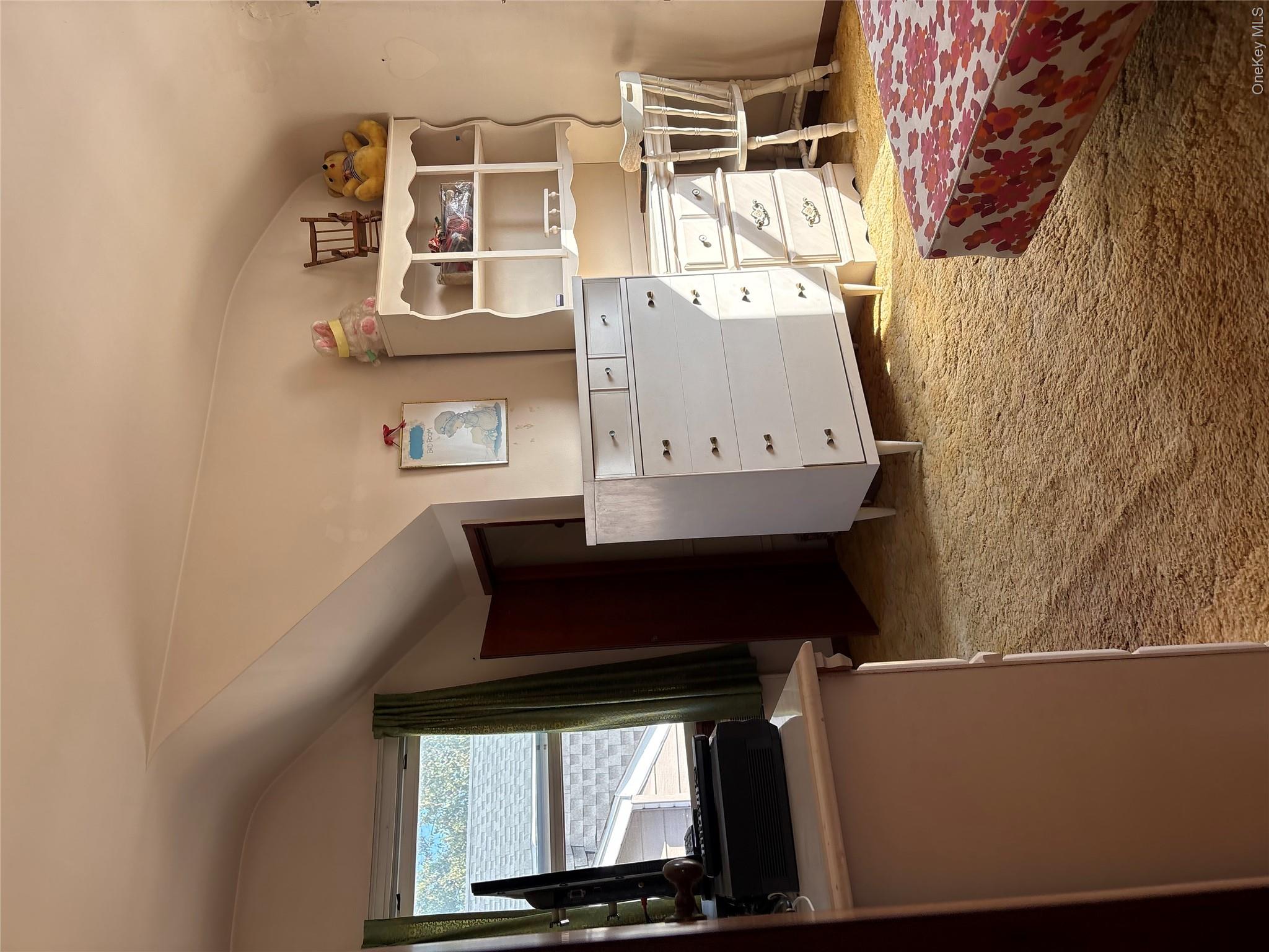 22 E Maple Street – For Sale photo 11