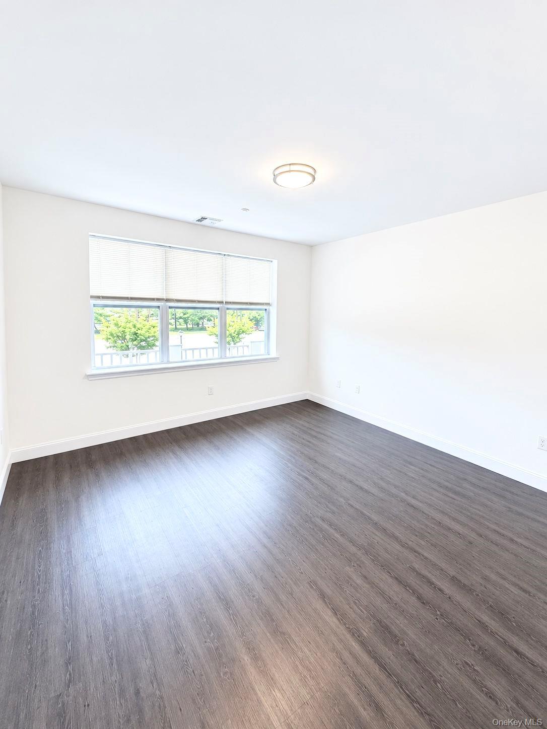 1046 New York Avenue, Unit 6 photo 9
