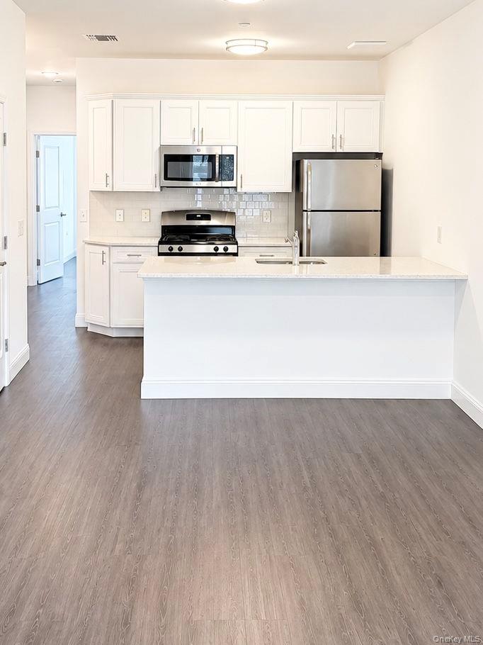 1046 New York Avenue, Unit 6 photo 2